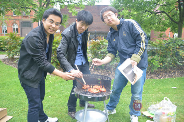 anh-hien-va-ban-be-to-chuc-bbq-ngoai-troi-vao-dip-tet