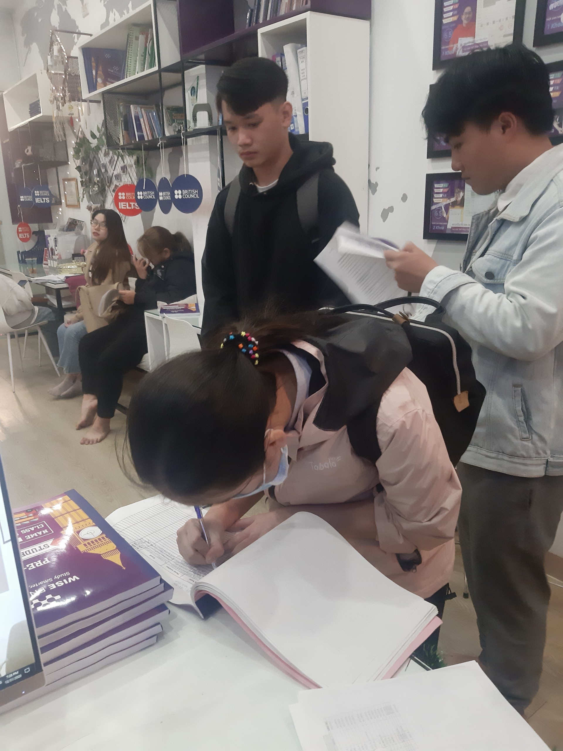 Học viên lớp PRE IE1 181