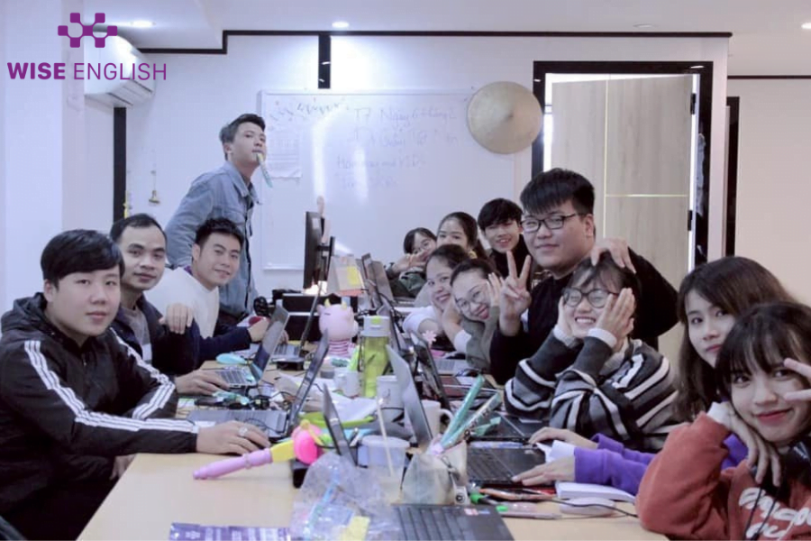 Thiết kế hình ảnh bằng AI
