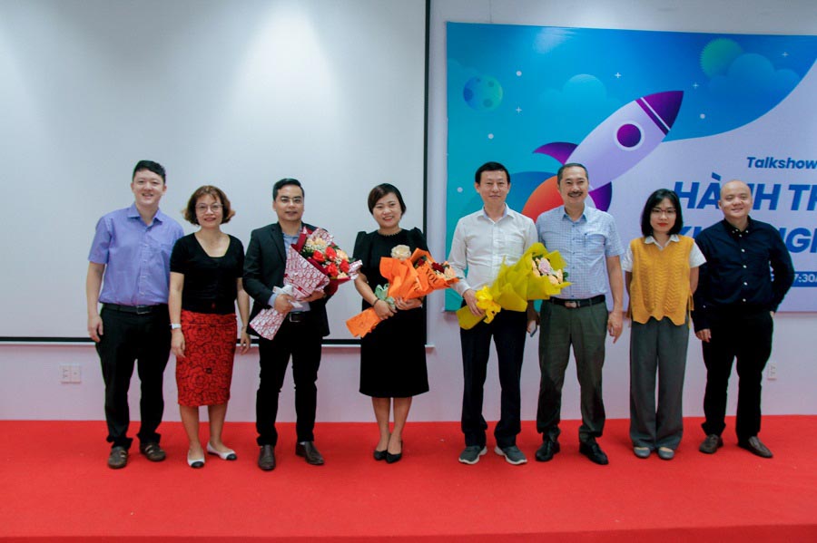 talkshow-hanh-trinh-khoi-nghiep