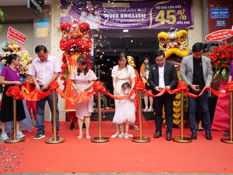 Hình ảnh khai trương cơ sở mới 373 Lạc Long Quân