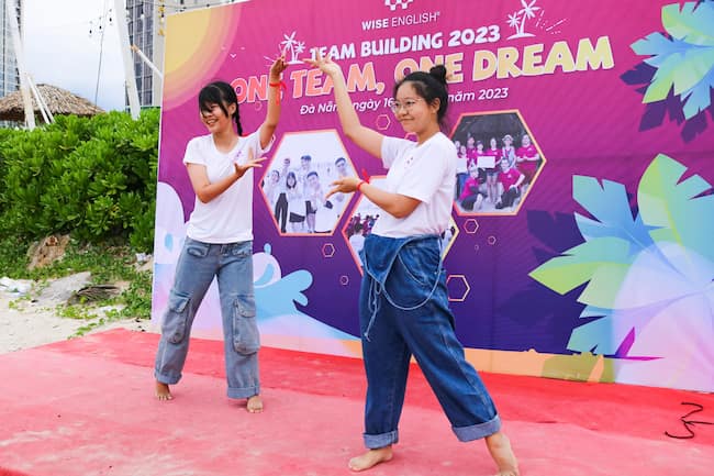 Team building WISE English 2023