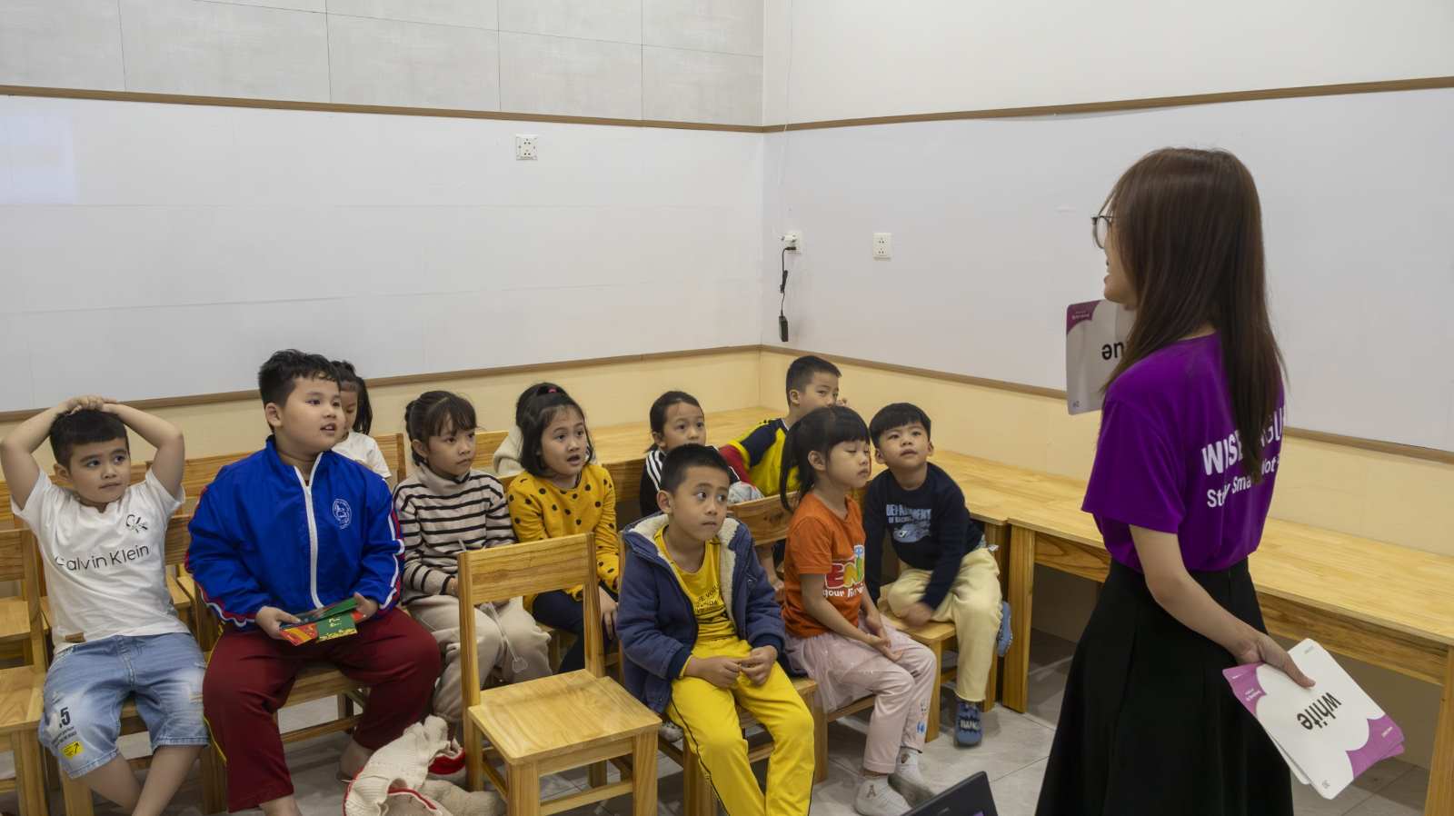 Lớp học tiếng Anh cho trẻ em ở TPHCM tại WISE Kids Teens phù hợp với độ tuổi của các bé 
