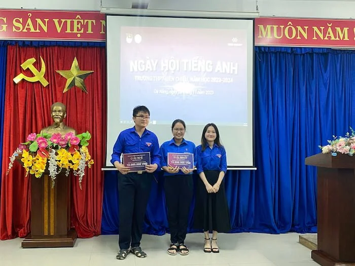 WISE ENGLISH KHAI MẠC CHUNG KẾT OLYMPIC TIẾNG ANH THPT LIÊN CHIỂU 20 giai 1 hat tieng anh