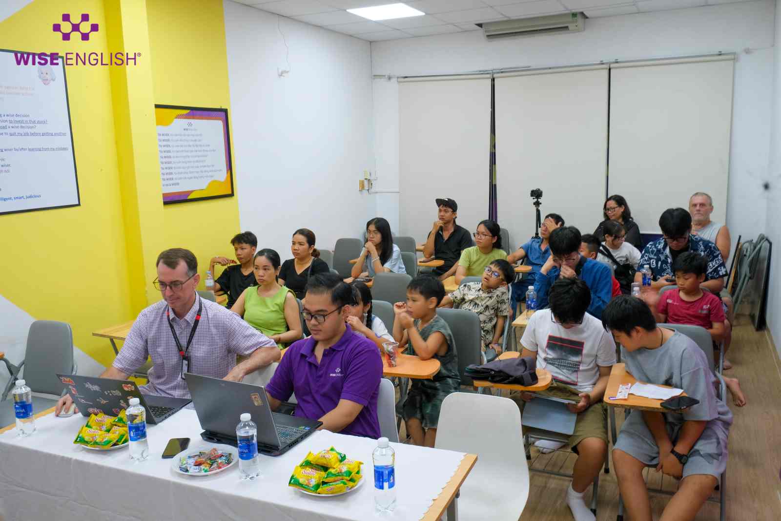 Trung tâm tiếng Anh trẻ em tại Quảng Bình - WISE Kids Teens