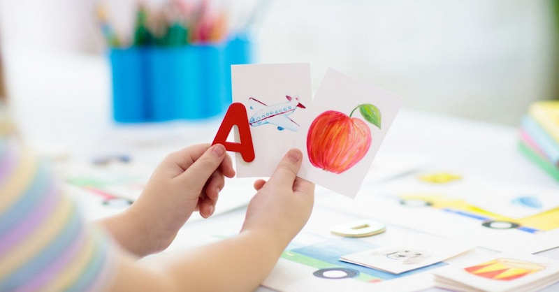 Bé học các loại quả bằng tiếng Anh qua thẻ flashcard