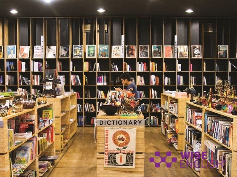 Top 10 các lĩnh vực nhượng quyền thương hiệu được đầu tư nhất hiện nay 8 Lĩnh vực nhượng quyền nhà sách
