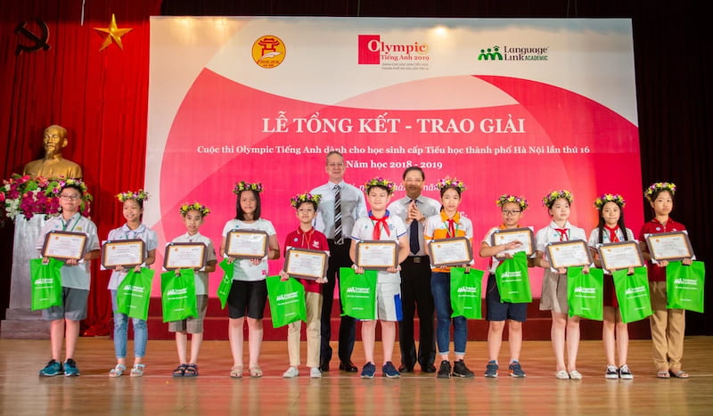 Cuộc thi Olympic tiếng anh tiểu học