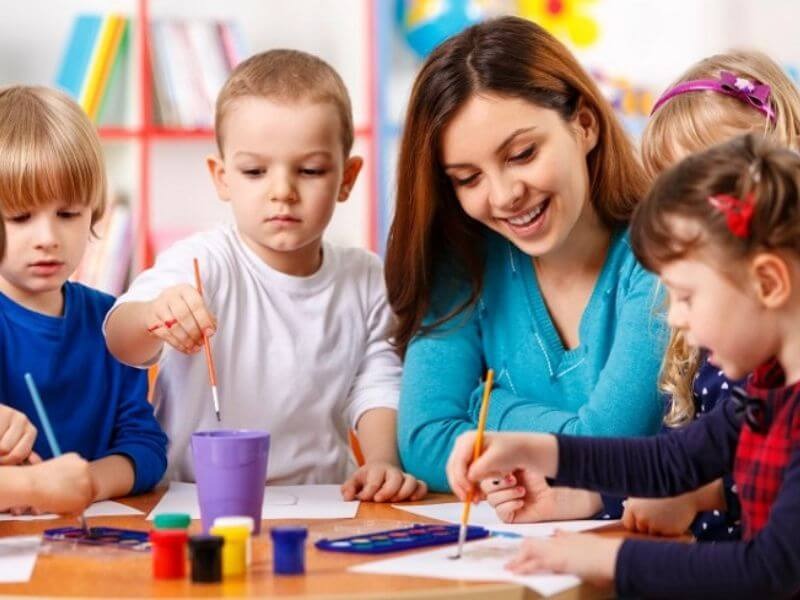 Công cụ hỗ trợ dạy thuyết trình tiếng Anh 