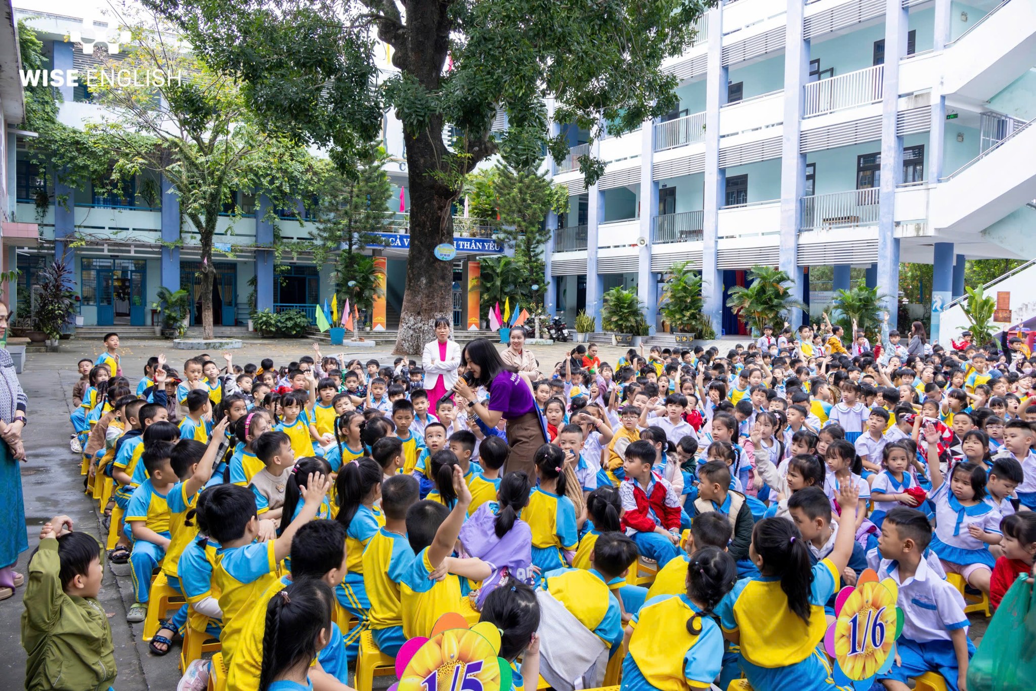CHƯƠNG TRÌNH “RUNG CHUÔNG VÀNG NĂM HỌC 2024 - 2025 - TRƯỜNG TIỂU HỌC NGUYỄN VĂN TRỖI" DO WISE ENGLISH KẾT HỢP VỚI TRƯỜNG TIỂU HỌC NGUYỄN VĂN TRỖI TỔ CHỨC ĐÃ DIỄN RA THÀNH CÔNG TỐT ĐẸP 14 Chung kết cuộc thi rung chuông vàng Nguyễn Văn Trỗi