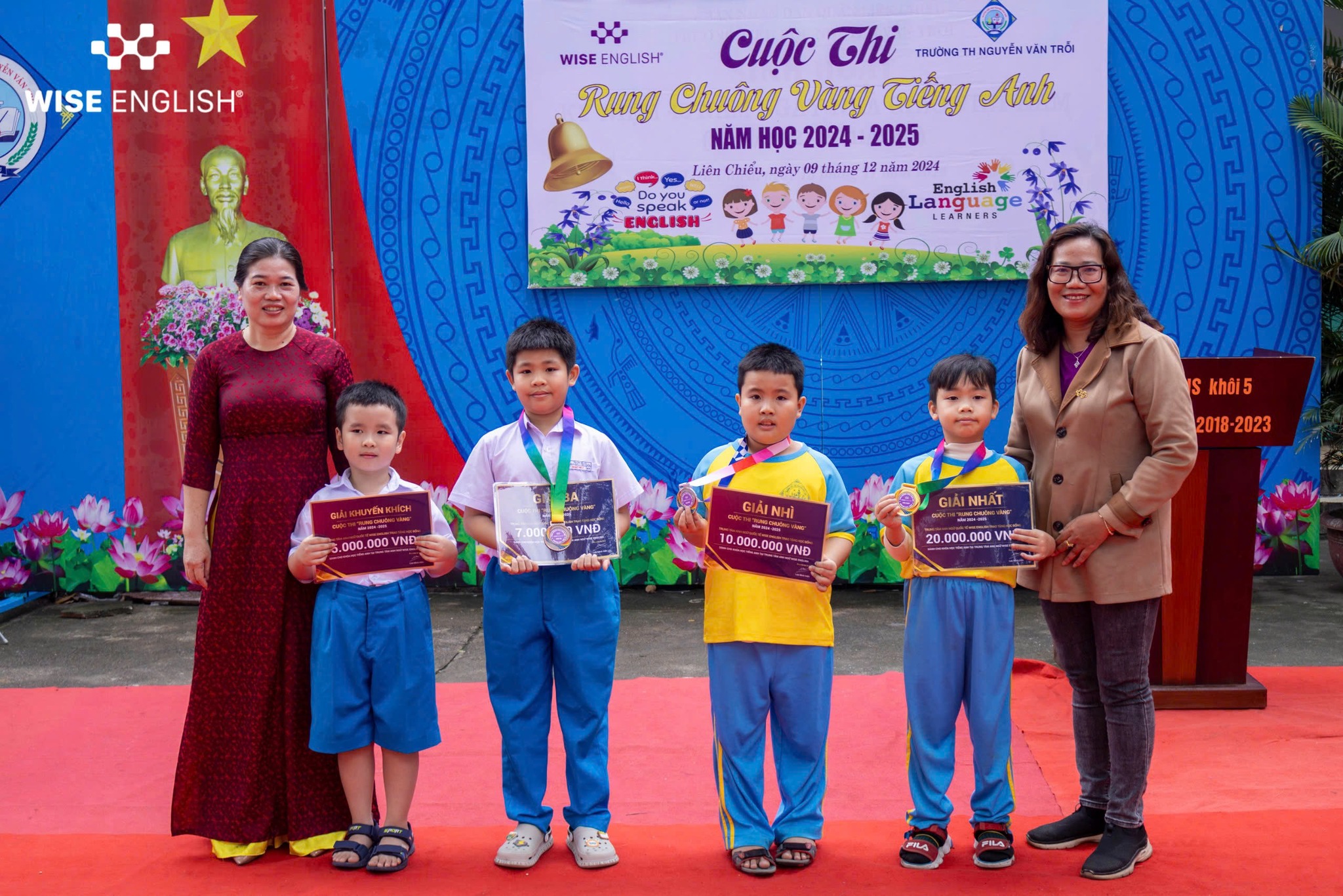 CHƯƠNG TRÌNH “RUNG CHUÔNG VÀNG NĂM HỌC 2024 - 2025 - TRƯỜNG TIỂU HỌC NGUYỄN VĂN TRỖI" DO WISE ENGLISH KẾT HỢP VỚI TRƯỜNG TIỂU HỌC NGUYỄN VĂN TRỖI TỔ CHỨC ĐÃ DIỄN RA THÀNH CÔNG TỐT ĐẸP 2 Chung kết cuộc thi rung chuông vàng Nguyễn Văn Trỗi
