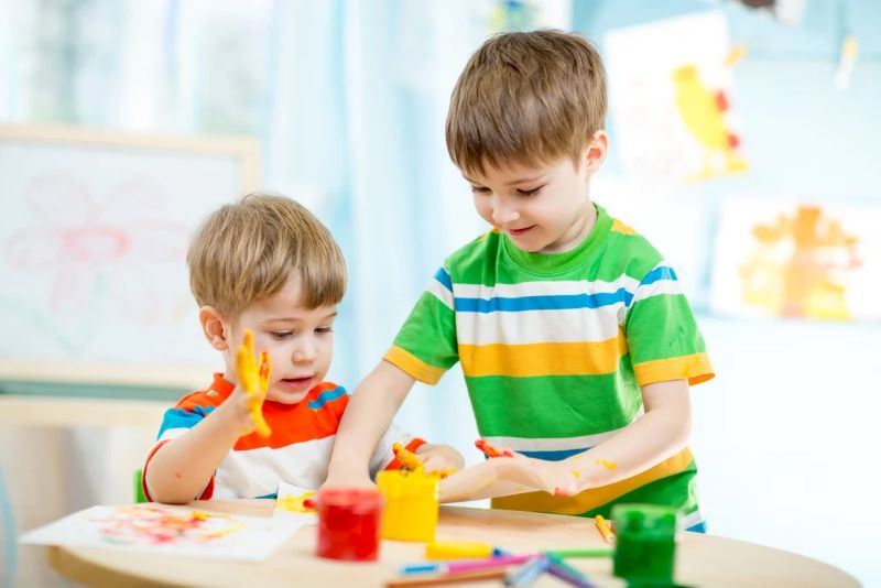 Top 8 kỹ năng sống cho học sinh tiểu học nên rèn luyện từ sớm 7 Hình ảnh các bé vẽ để tăng khả năng sáng tạo