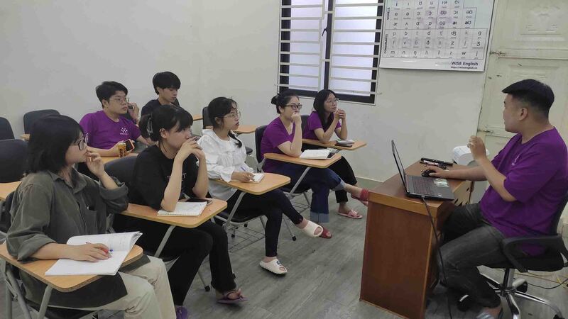 Trung tâm WISE English 