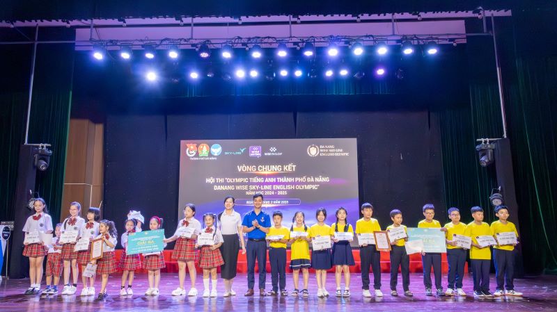 KẾT QUẢ CỦA VÒNG THI CHUNG KẾT HỘI THI "OLYMPIC TIẾNG ANH THÀNH PHỐ ĐÀ NẴNG - DANANG WISE SKY-LINE ENGLISH OLYMPIC" NĂM HỌC 2024 - 2025 | BẢNG A KHỐI TIỂU HỌC 10 vong chung ket bang a 5