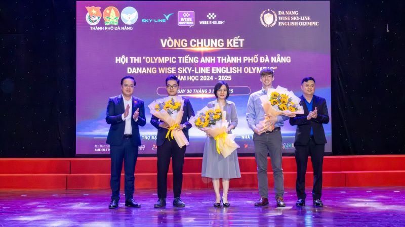 KẾT QUẢ CỦA VÒNG THI CHUNG KẾT HỘI THI "OLYMPIC TIẾNG ANH THÀNH PHỐ ĐÀ NẴNG - DANANG WISE SKY-LINE ENGLISH OLYMPIC" NĂM HỌC 2024 - 2025 | BẢNG A KHỐI TIỂU HỌC 11 vong chung ket bang a 6