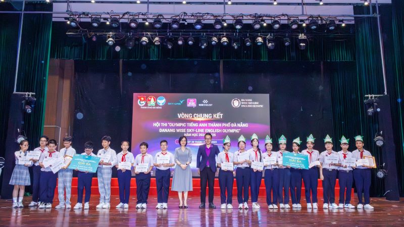 KẾT QUẢ CỦA VÒNG THI CHUNG KẾT HỘI THI "OLYMPIC TIẾNG ANH THÀNH PHỐ ĐÀ NẴNG - DANANG WISE SKY-LINE ENGLISH OLYMPIC" NĂM HỌC 2024 - 2025| BẢNG B KHỐI TRUNG HỌC CƠ SỞ 5 vong chung ket bang b 2