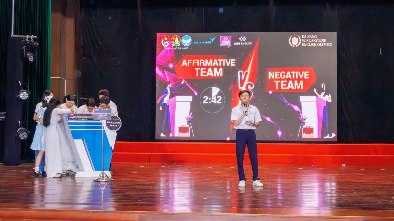 KẾT QUẢ CỦA VÒNG THI CHUNG KẾT HỘI THI "OLYMPIC TIẾNG ANH THÀNH PHỐ ĐÀ NẴNG - DANANG WISE SKY-LINE ENGLISH OLYMPIC" NĂM HỌC 2024 - 2025 - BẢNG C KHỐI TRUNG HỌC PHỔ THÔNG 17 vong chung ket bang c 15