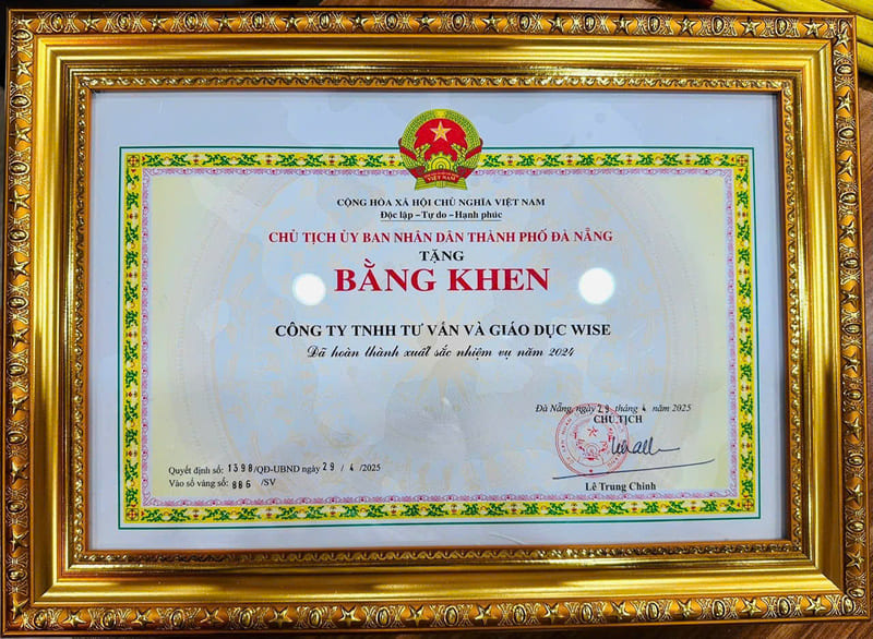 wise english nhan bang khen