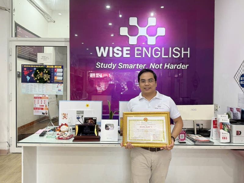 wise nhan bang khen