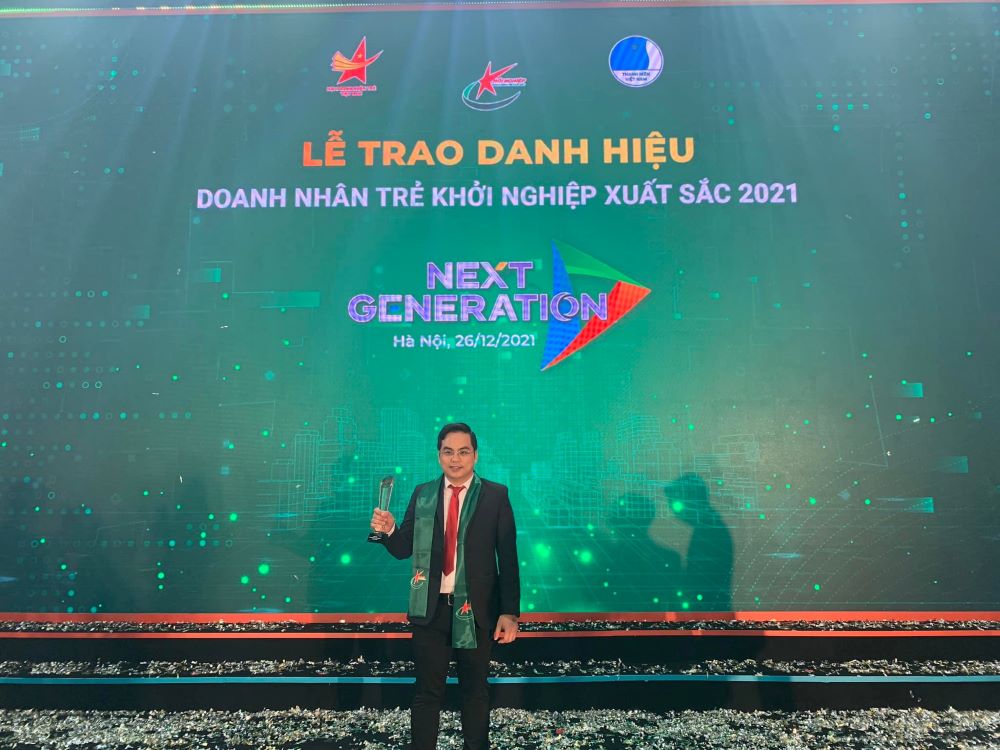top 100 doanh nhan tre