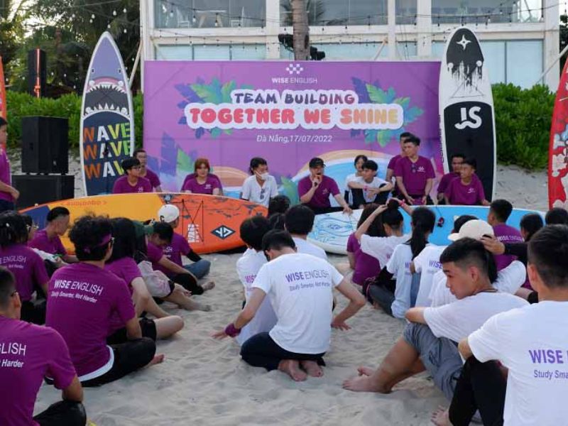 Quy trình quản lý trung tâm ngoại ngữ: “Bản đồ” chi tiết giúp trung tâm bứt phá bền vững 5 Team building học viên WISE